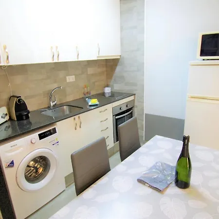 Apartment V&v Lloret- Blanc Precioso Con Piscina Comunitaria Y Aire Acondicionado