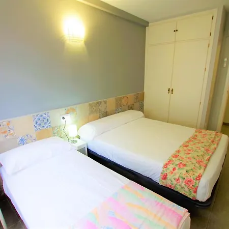 V&v Lloret- Blanc Precioso Con Piscina Comunitaria Y Aire Acondicionado Lloret de Mar