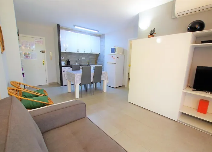 V&v Lloret- Blanc Apartamento